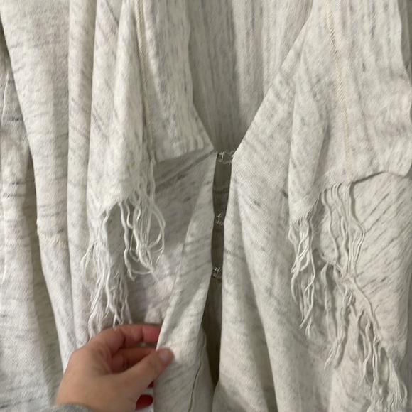 Free People Off White With Blue Decorative Cardigan Clip Closer Size Small - Picture 4 of 9